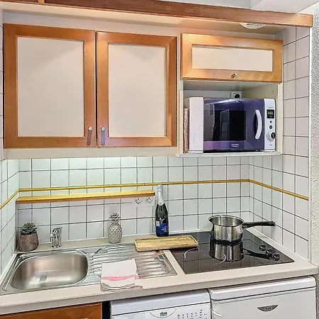 Appartement 1650 - Amazing Ski-in Ski-out Flat 3s03